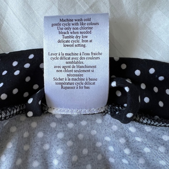 In Bloom - Black & White Polka Dots Belted Robe - Picture 10 of 10